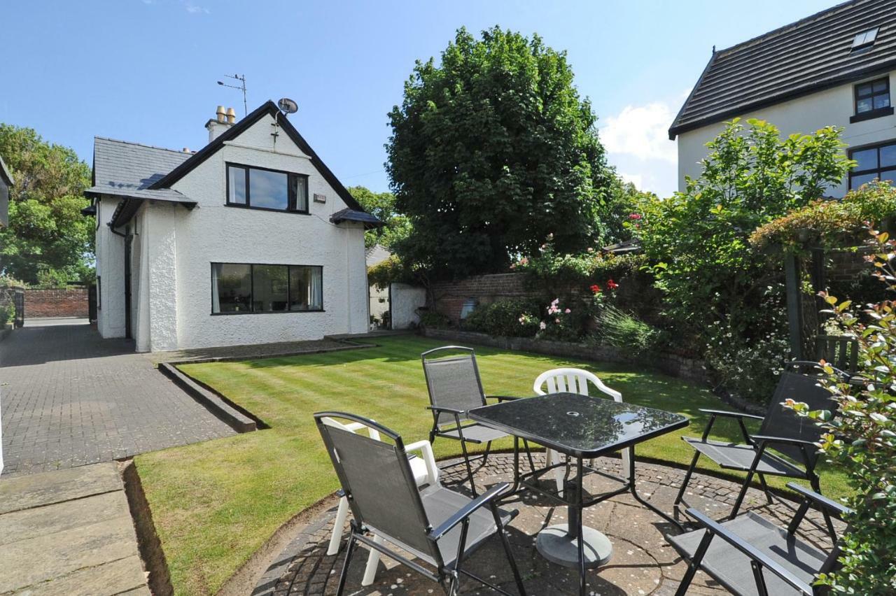 Seaways Cottage Hoylake Exterior photo
